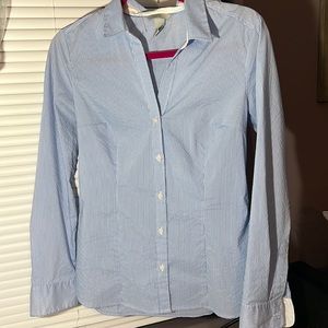 H&M Long Sleeve Blue and White Button Down Top